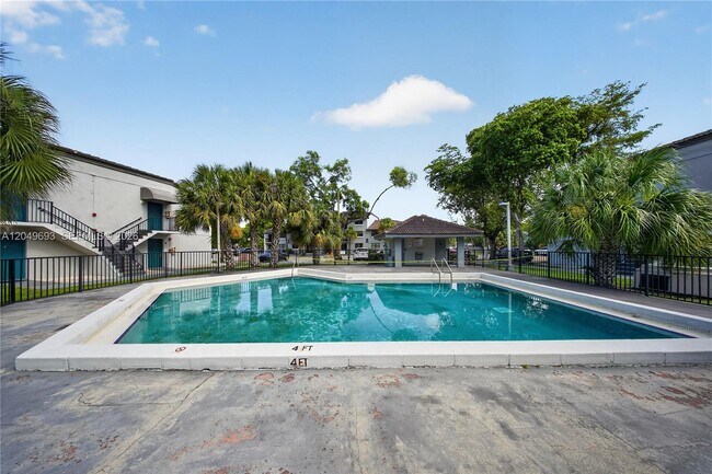 Building Photo - 7195 NW 179th St