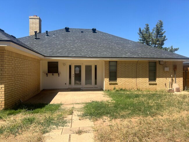 Building Photo - 5715 69th St