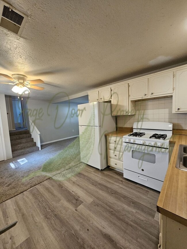 Building Photo - Charming 2 Bedroom Home in Raytown