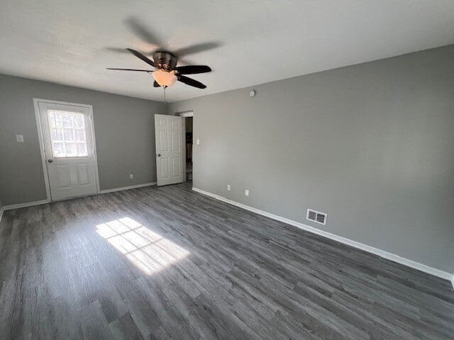 Building Photo - 5556 Culver St