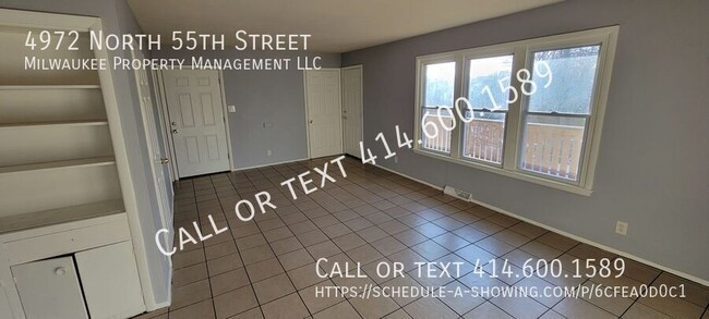 Building Photo - Spacious 3 bedroom unit with an extra half...