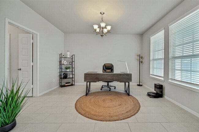 Building Photo - 7735 Wright Wood Dr