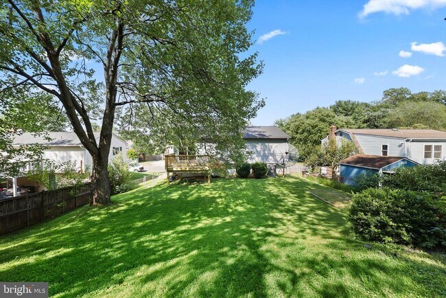 Building Photo - 13724 Lynhurst Dr