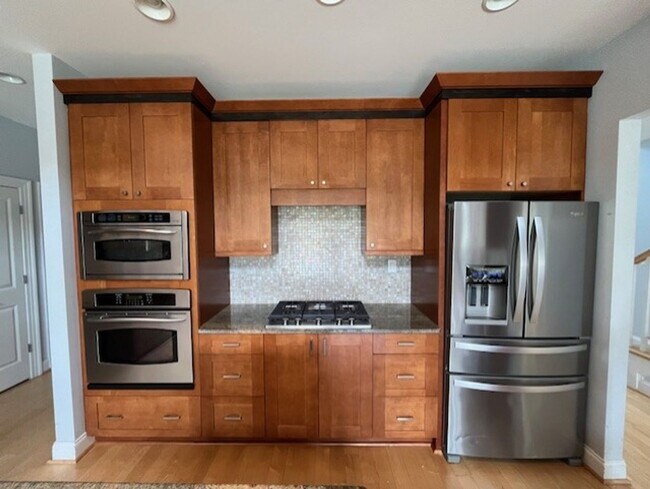 Building Photo - Welcome to Elegant Living in the Charming ...