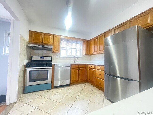 Building Photo - 4316 223rd Street Unit 2nd Floor