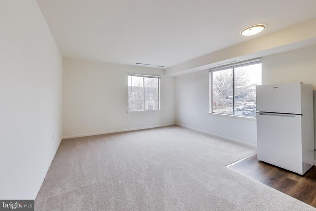 Building Photo - 5509 1st St NW