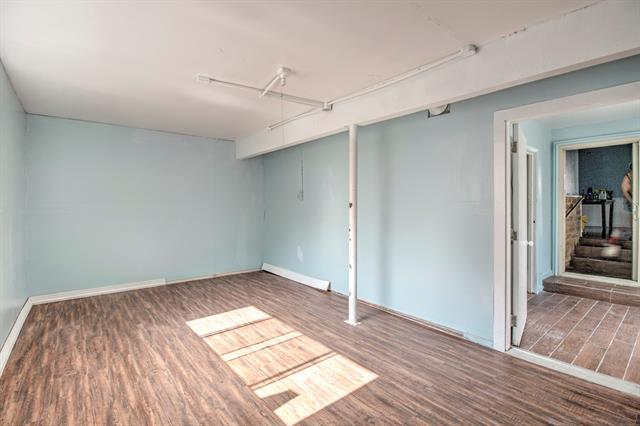 Building Photo - 929 Dodson St