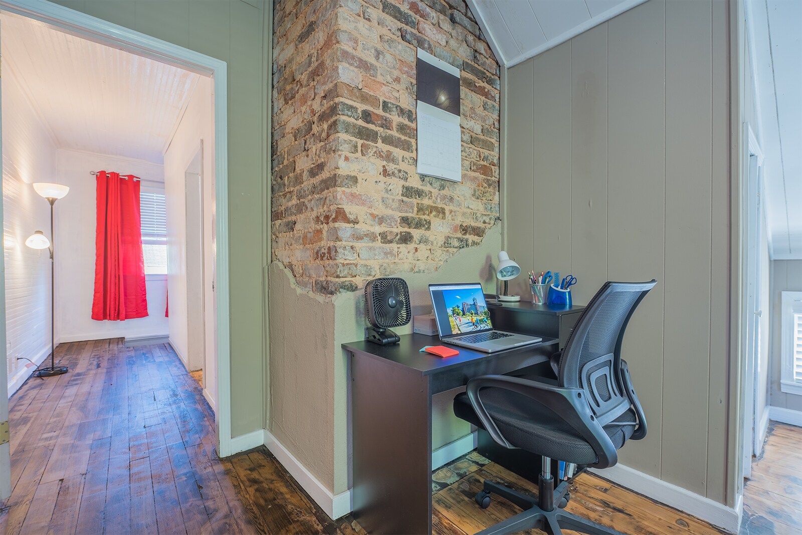 Building Photo - 607 Gaskill St SE