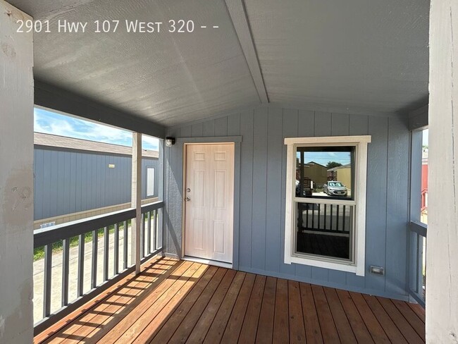 Building Photo - 2901 Hwy 107
