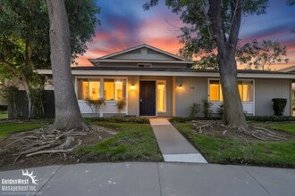 Building Photo - Beautiful 2Bdm 1Ba Unfurnished Condo in El Cajon!