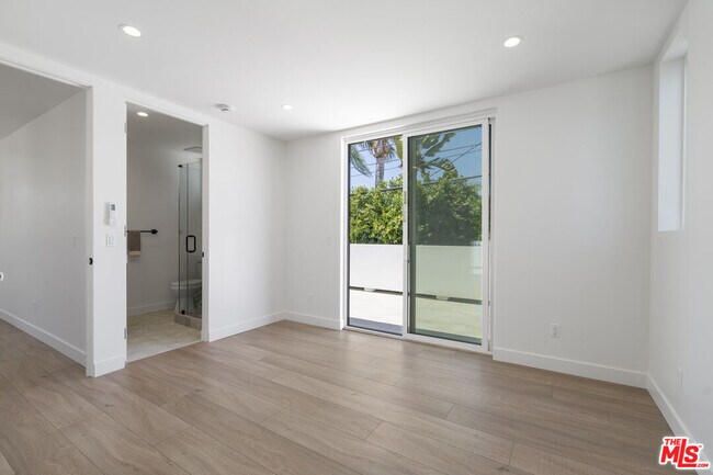 Building Photo - 6451 W 6th St