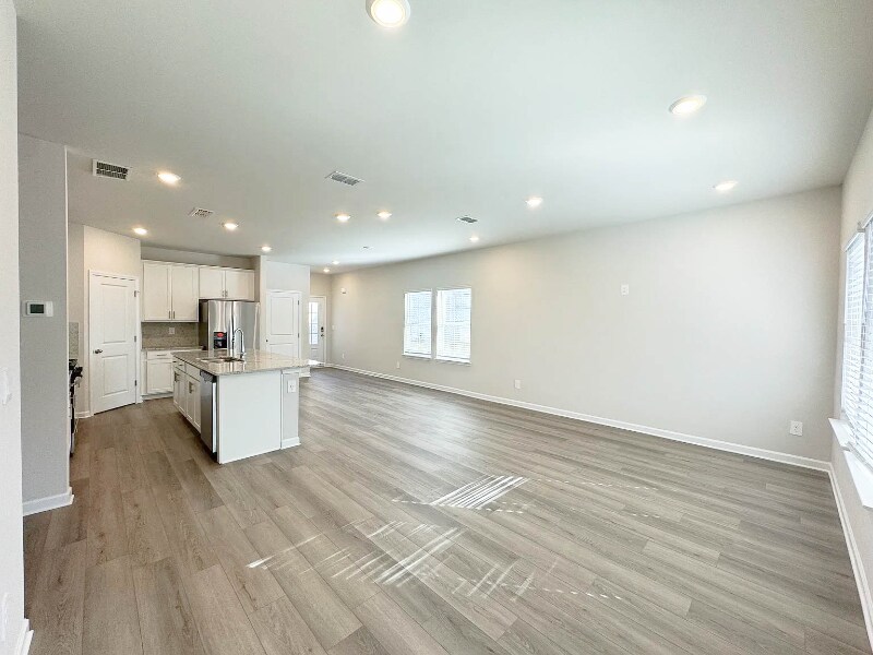 Building Photo - 4264 Holland Grv Rd