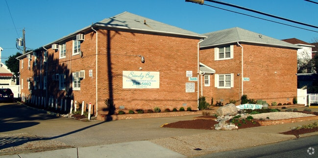 Primary Photo - 3614 E Ocean View Ave