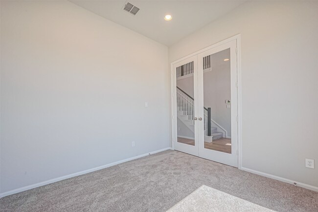 Building Photo - 4046 Colony Ln