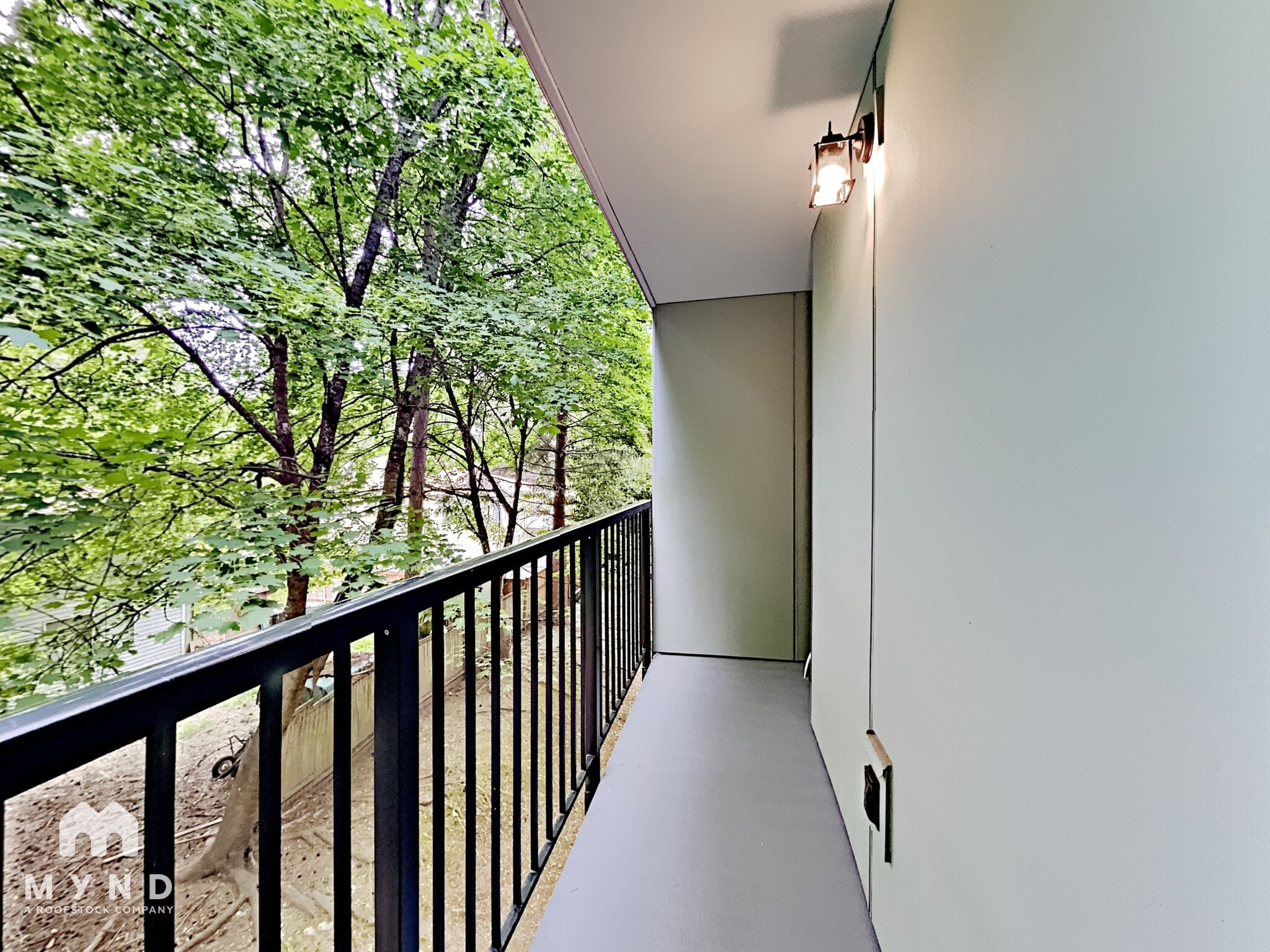 Building Photo - 13717 Linden Ave N