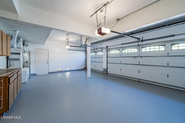 Building Photo - 2612 Yellowwood Dr