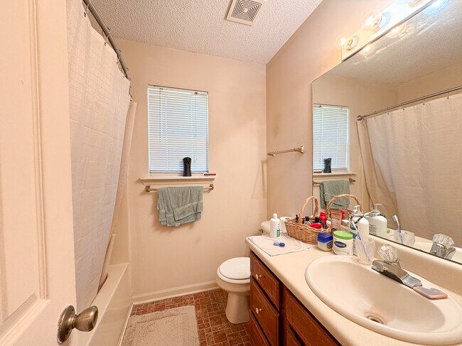 Building Photo - 3697 Georgia 24Unit 120B