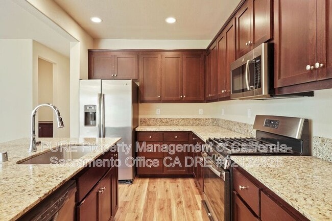 Building Photo - 5500 Amnest Way