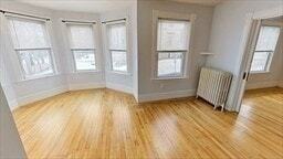 Building Photo - 72 Grampian Way