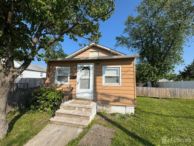 Primary Photo - 115 Morningside Ave