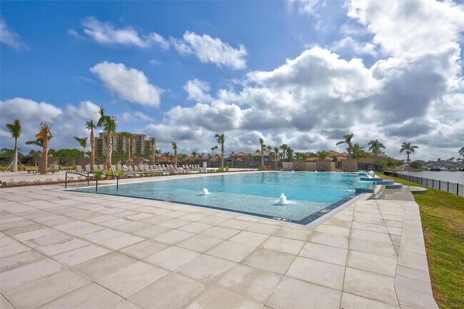 Building Photo - 140 Riviera Dunes Way