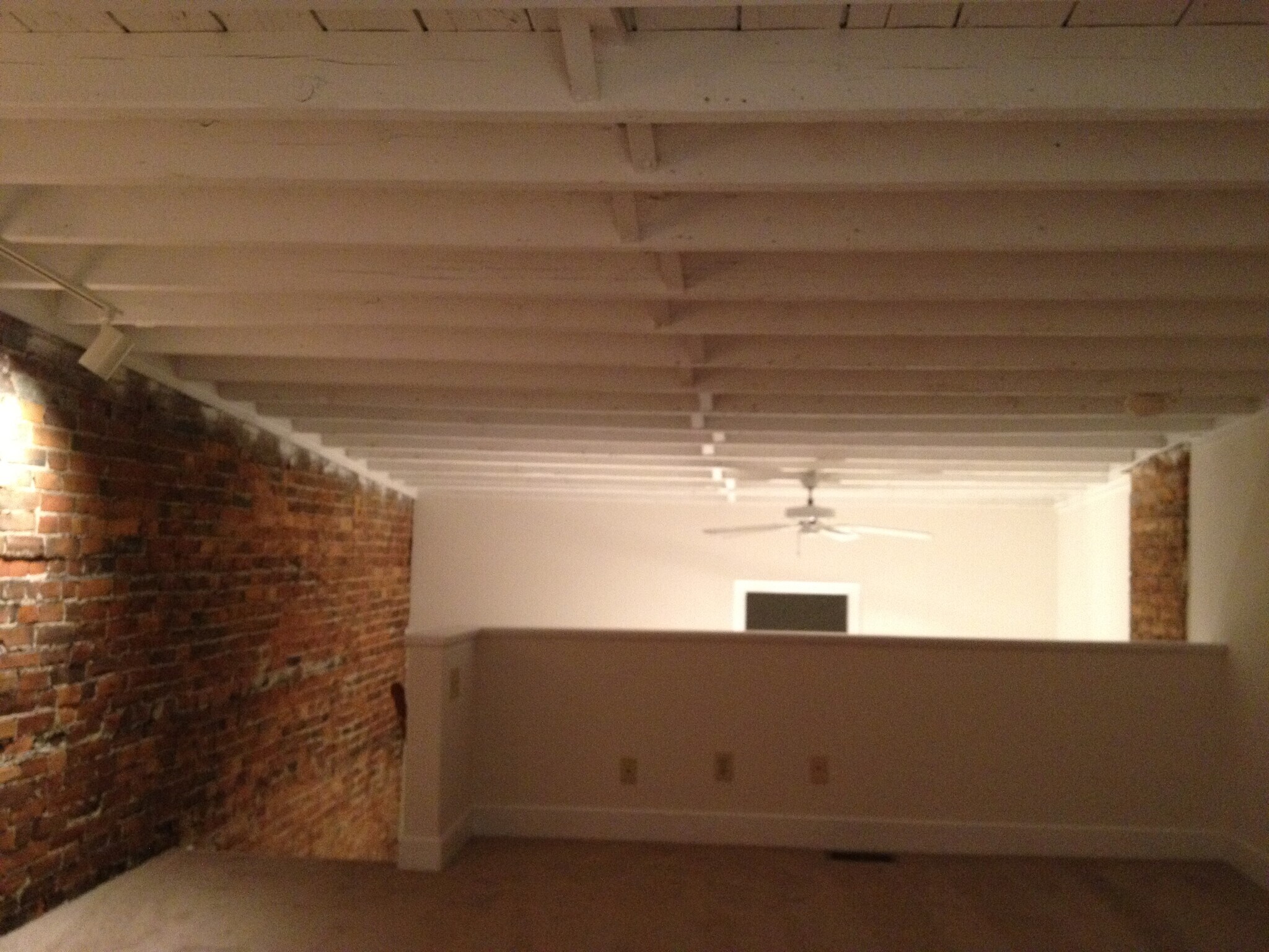 Building Photo - 108 Warren St