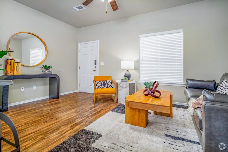 1BR, 1BA _ 634SF - Living Room - Arroyo Seco Villas