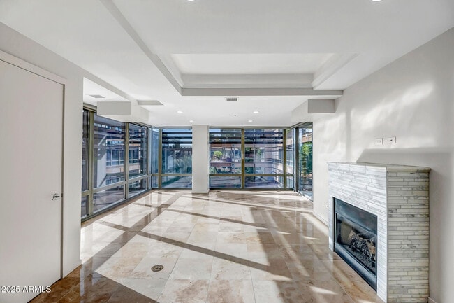 Building Photo - 7141 E Rancho Vista Dr