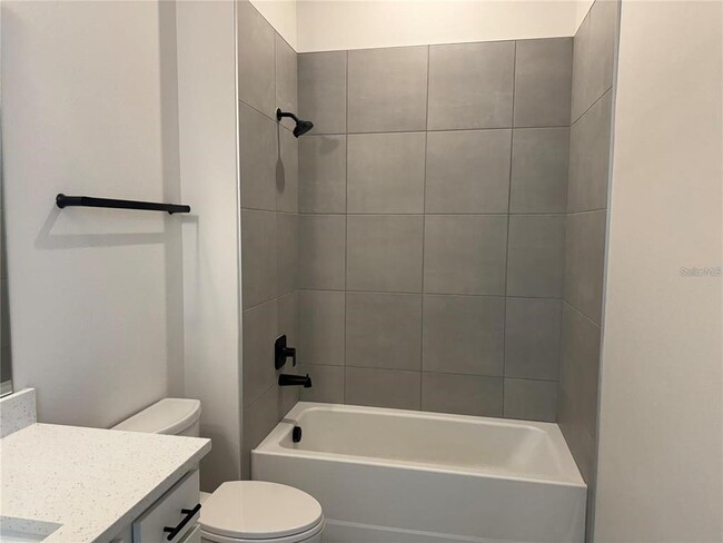 Building Photo - 794 TETBURY Lp