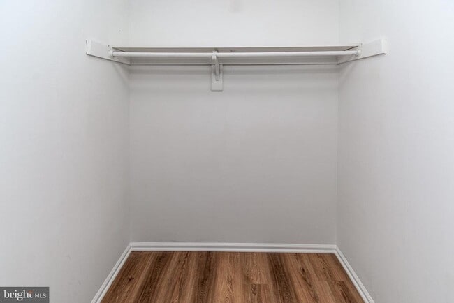 Building Photo - 69 Fisher Dr