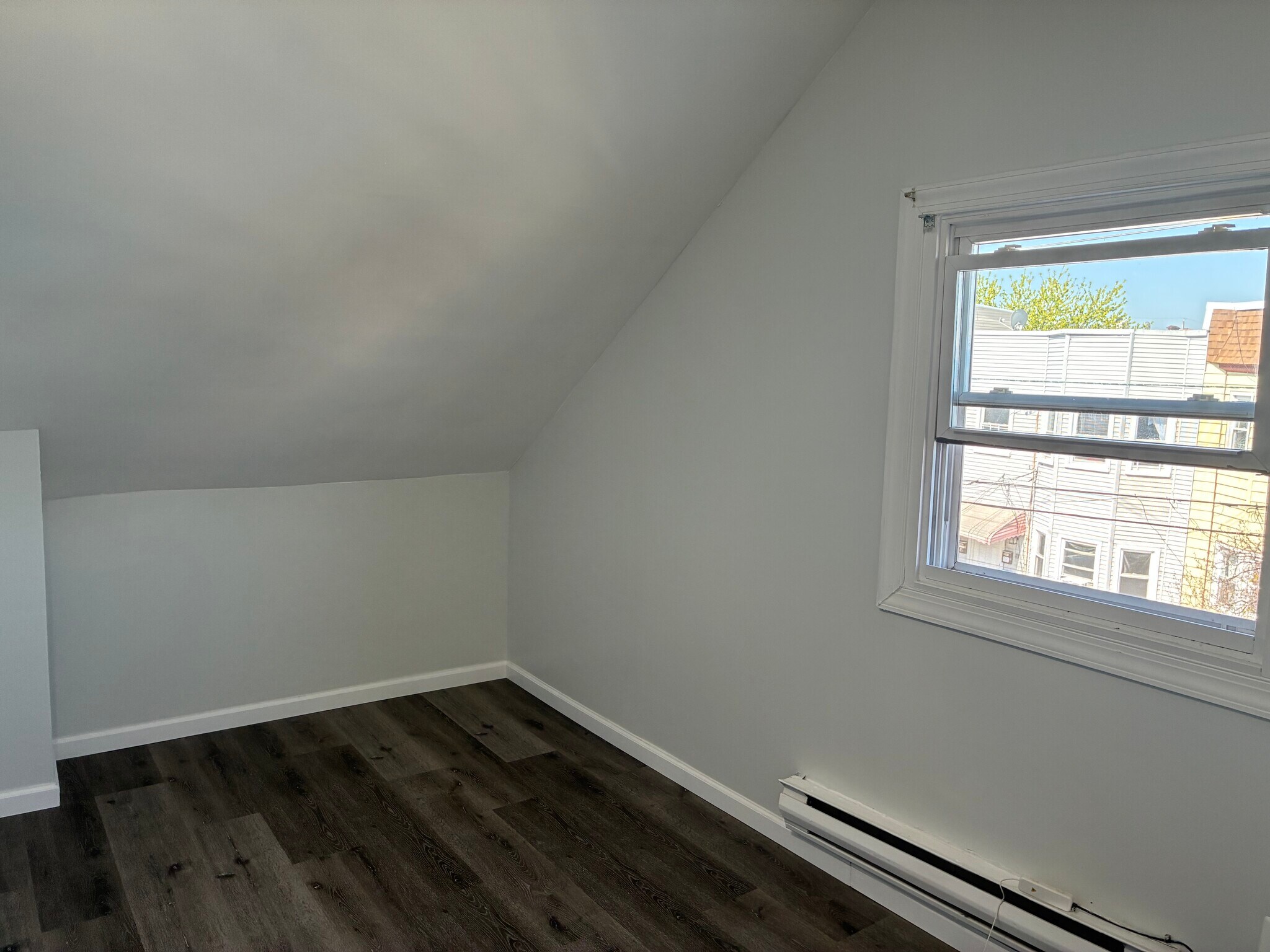 Building Photo - 6116 Washington St