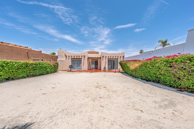 Building Photo - 78191 Sombrero Ct