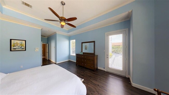 Building Photo - 1807 Sparrows Ridge