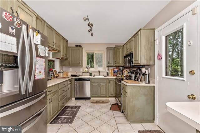 Kitchen - 2903 Loch Haven Ct