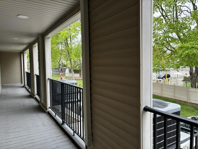 Building Photo - 260 Snyder Ave