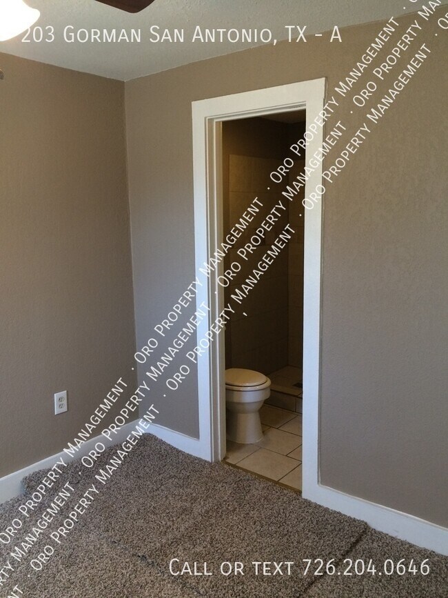 Building Photo - 203 Gorman