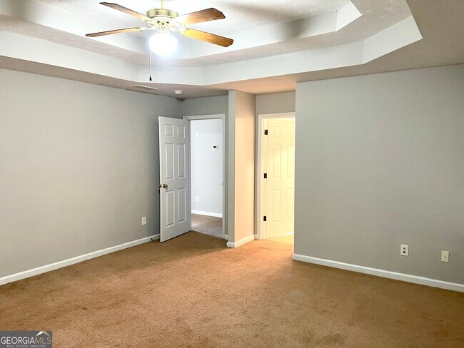 Building Photo - 1130 Dunaway Dr