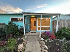 Building Photo - 3427 Clairemont Mesa Blvd