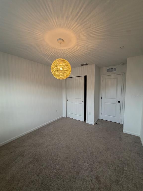 Building Photo - 9855 Walkway Dr