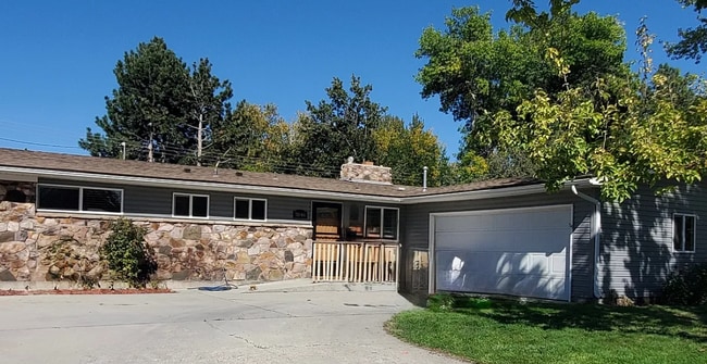 Primary Photo - 7046 Hummel Dr