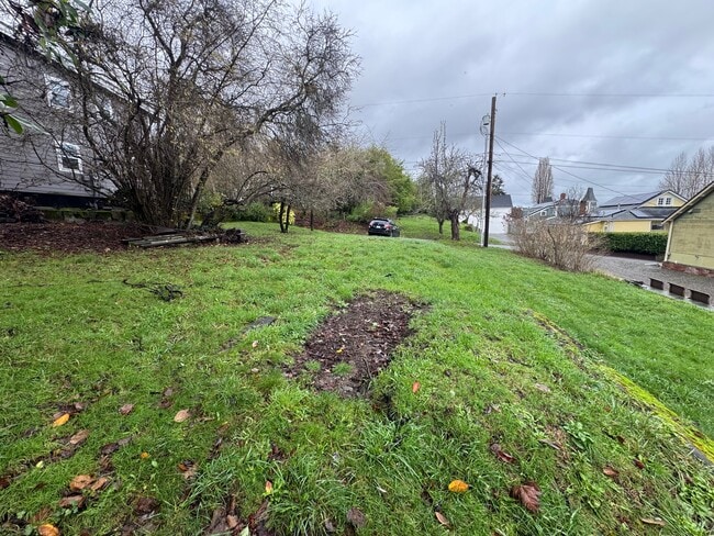 Building Photo - 24103 Vashon Hwy SW