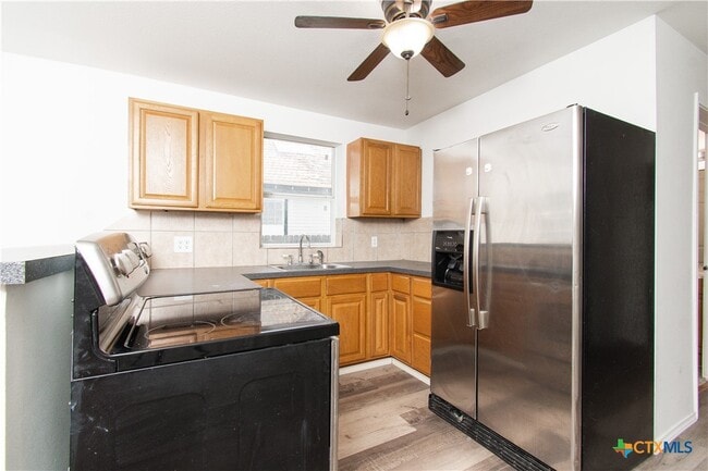 Building Photo - 306 S 25th St