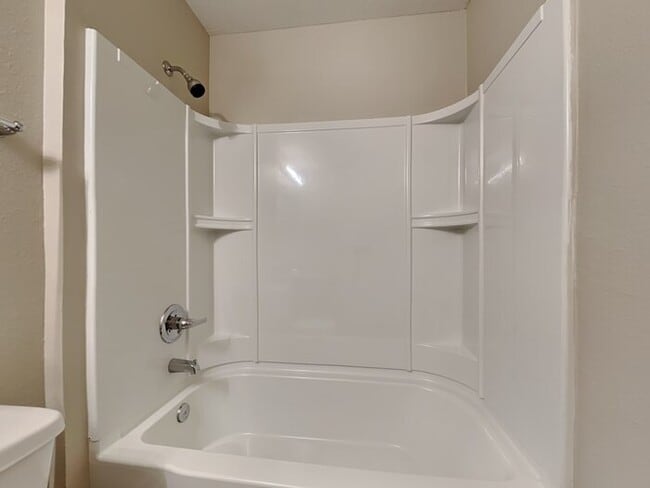 Building Photo - 7033 Camfield Landing Dr