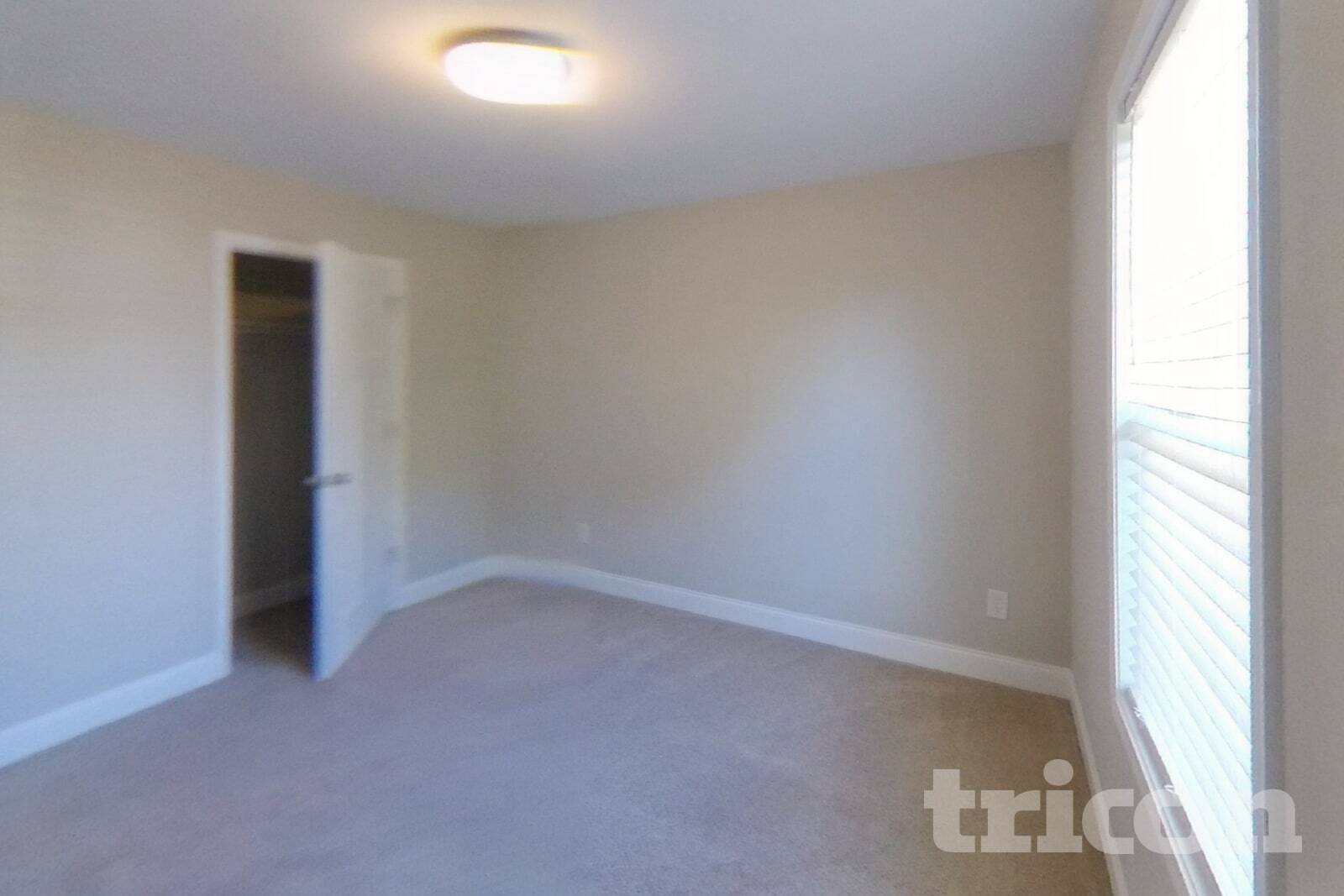 Building Photo - 228 Hallmark Cir