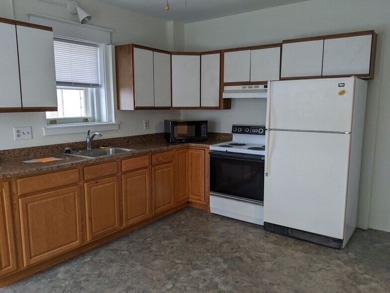 Building Photo - 3923 Pottsville Pike