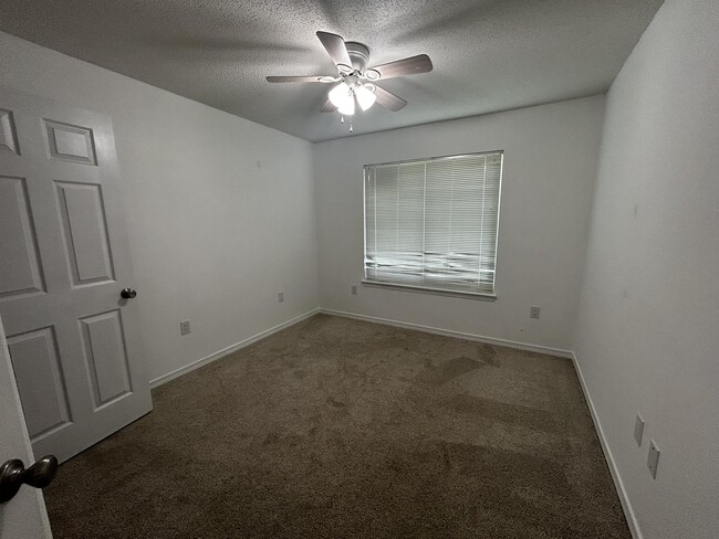 Building Photo - 4769 Coronado Cir