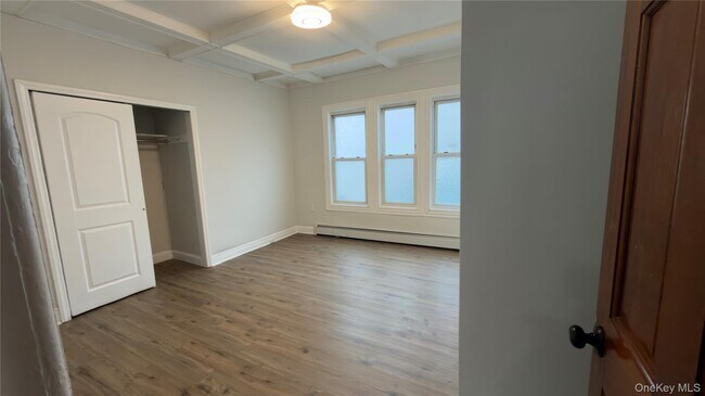 Building Photo - 225 Church St