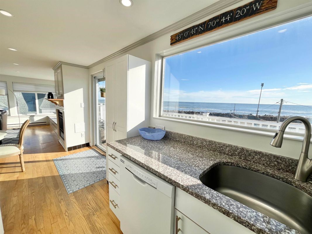 Building Photo - 1497 Ocean-3rd Floor