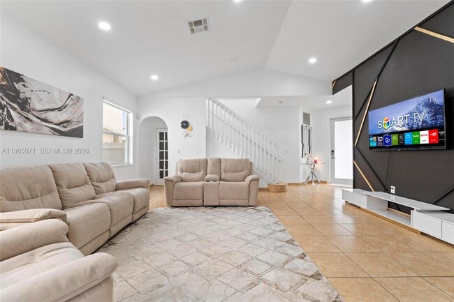 Building Photo - 2328 NE 37th Terrace