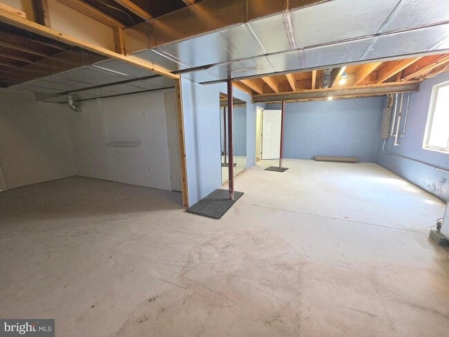 Building Photo - 109 Masters Ln